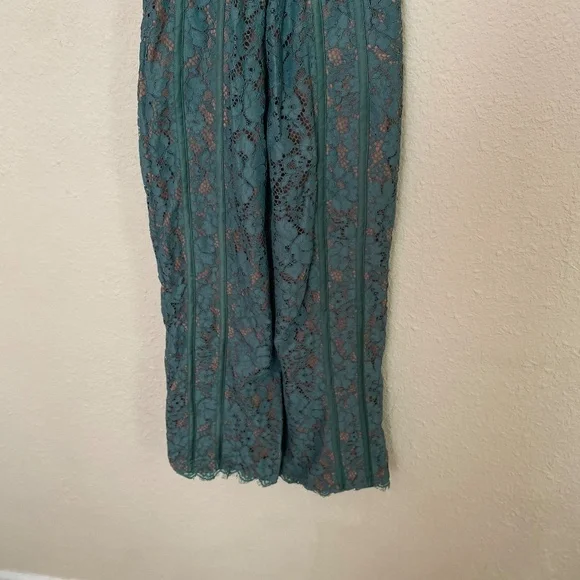 House of CB 'Joelle' Forest Lace Midi Dress green NWOT size XS -  threedaughtersproperties.com
